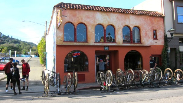 MTB Parking in front of Gestalt on Thanksgiving Day